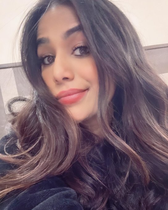 Got a break &amp; few selfies for you 😜 #shooting #webseries #fun #sexy https://t.co/1zOWFJVzEu<a href="/tag/shooting"class="tags">#shooting</a><a href="/tag/fun"class="tags"><span>#fun</span></a><a href="/tag/sexy"class="tags"><span>#sexy</span></a><a href="/tag/webseries"class="tags"><span>#webseries</span></a>