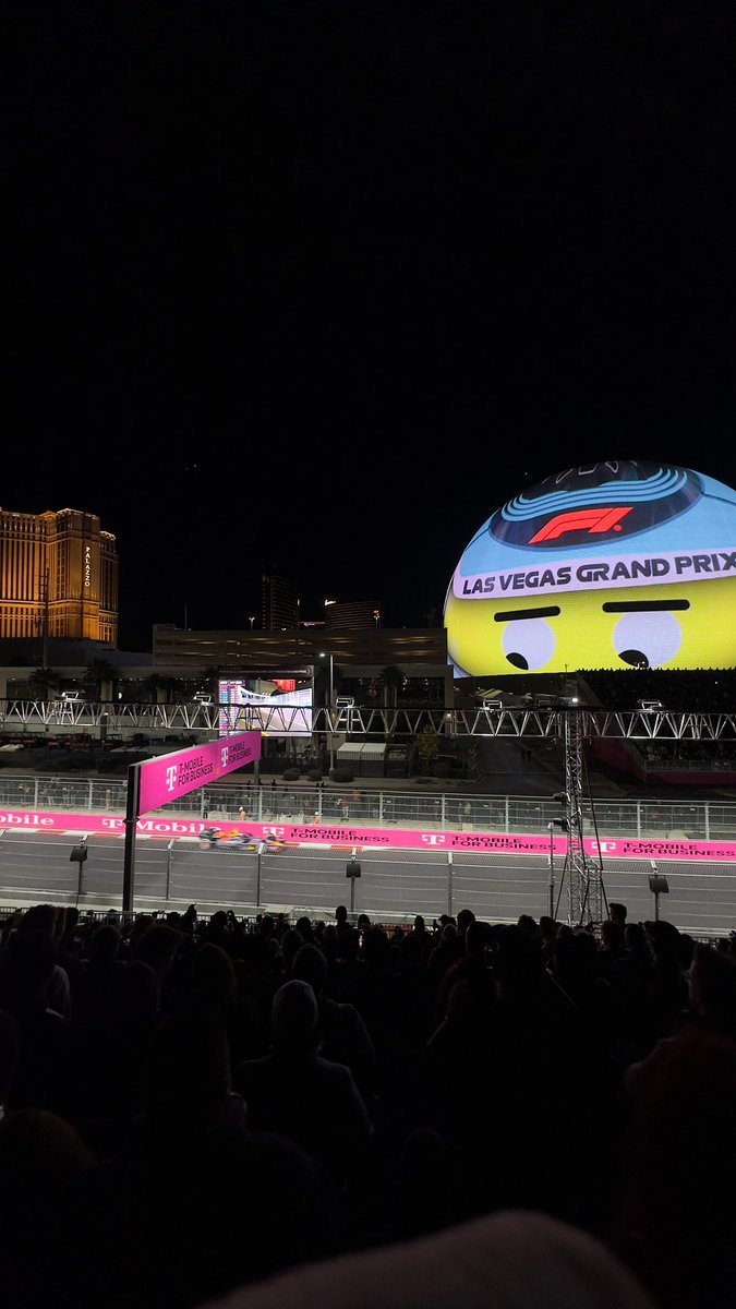 OvertheOrdinary tweet media