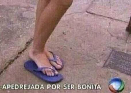 boatepride's tweet photo. Toda vez que alguém comenta que o meu “problema” é ser grande demais eu me sinto assim; https://t.co/nQrBvaxORi