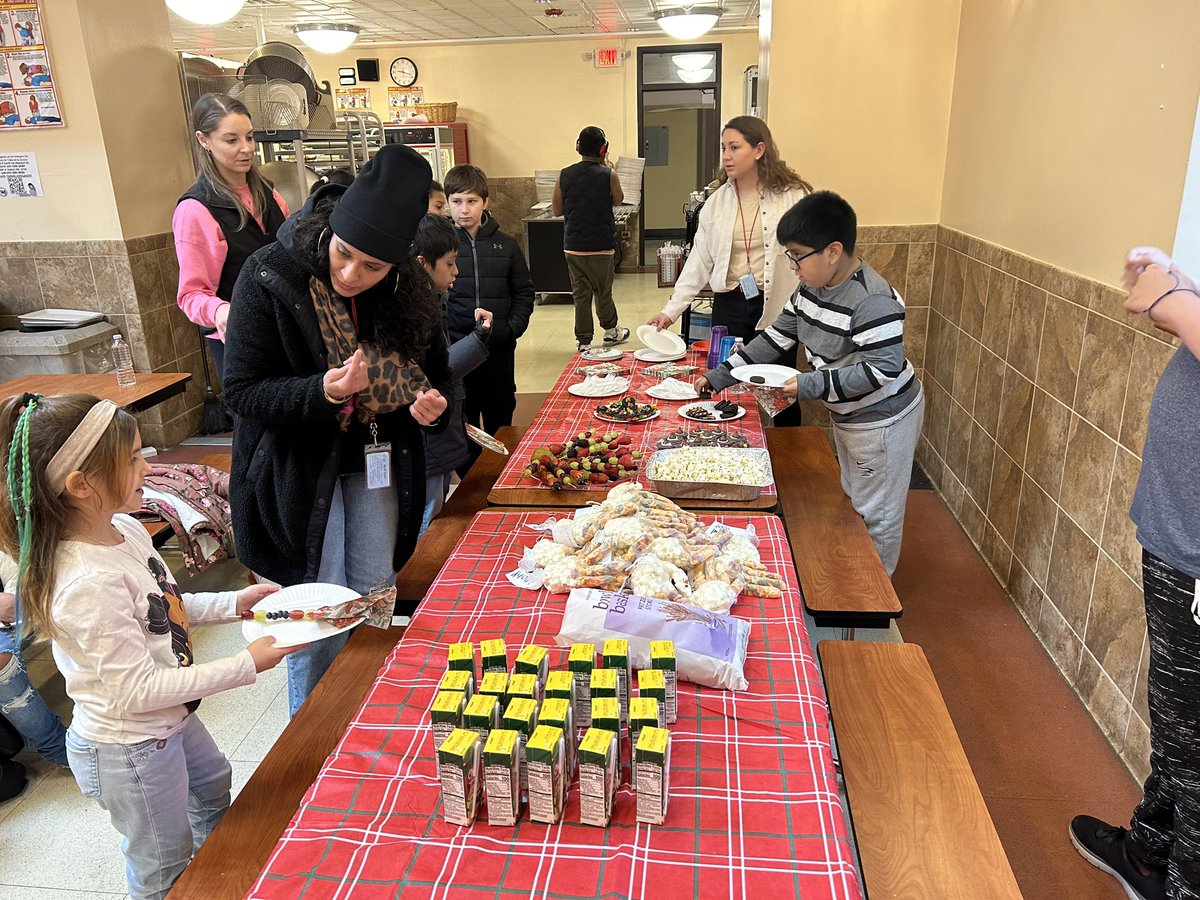 Amanda Hogan tweet media