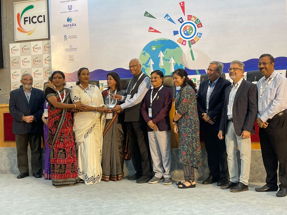 bmcbbsr's tweet photo. We congratulate "Ms. Meghna Sahoo", President of #Transgender Swikruti SHG manging the FSTP in Bhubaneswar for being awarded as the Women Changemakers in Sanitation at the
Annual India Sanitation Coalition (ISC)-FICCI Sanitation Awards in New Delhi.

BMC has engaged TG groups in various other works apart from Sanitation like Parking Mangement, Holding tax collection a true example of #Inclusivity 
#BMCCares

#BhubaneswarFirst
#WomenEmpowerment 
#Garima