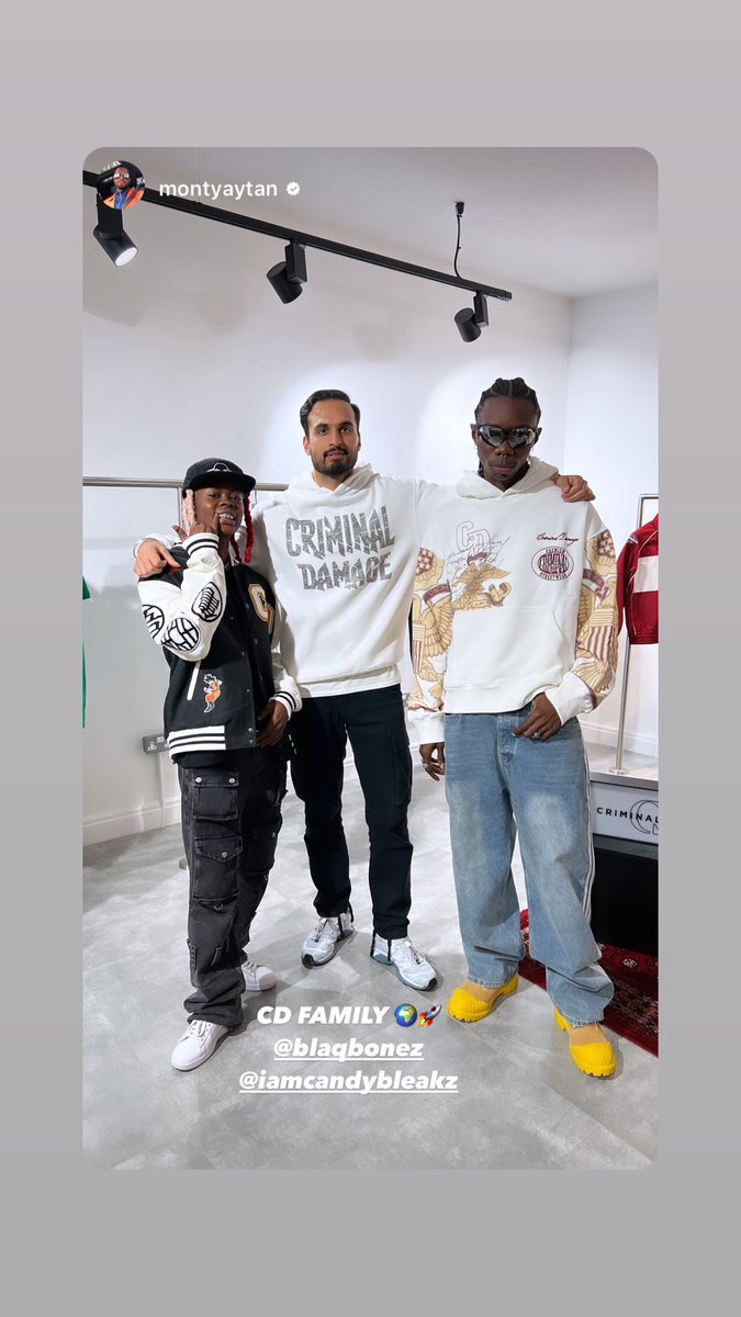 iamcandybleakz's tweet image. The World Is Sick, And We’ve Got The Cure…. 

Hahahaa, Oya blush 

#freeforall X #notholy link on bio