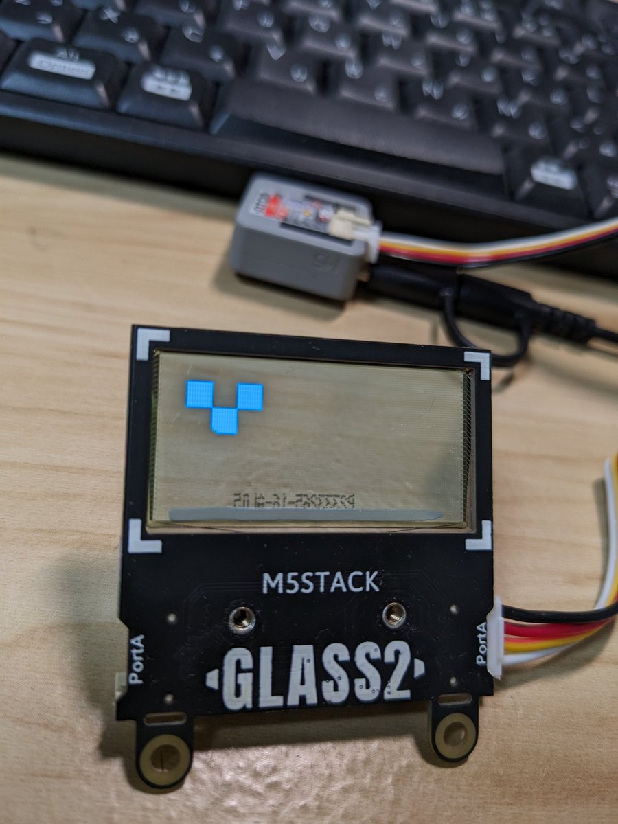 laiz_twi's tweet photo. 図形の描画テスト。単純なものなら普通に描画できるな。

#M5STACK #GLASS2 https://t.co/SkG4orSpBG
