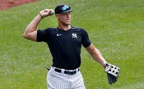 nextlevelbb's tweet photo. A base level of strength is exactly what the majority of HS aged players never achieve...they start on the baseball specific workouts as kids and miss the boat! Get STRONG! Then Specialize! Lift with the football team. https://t.co/lx7uhjnW7H