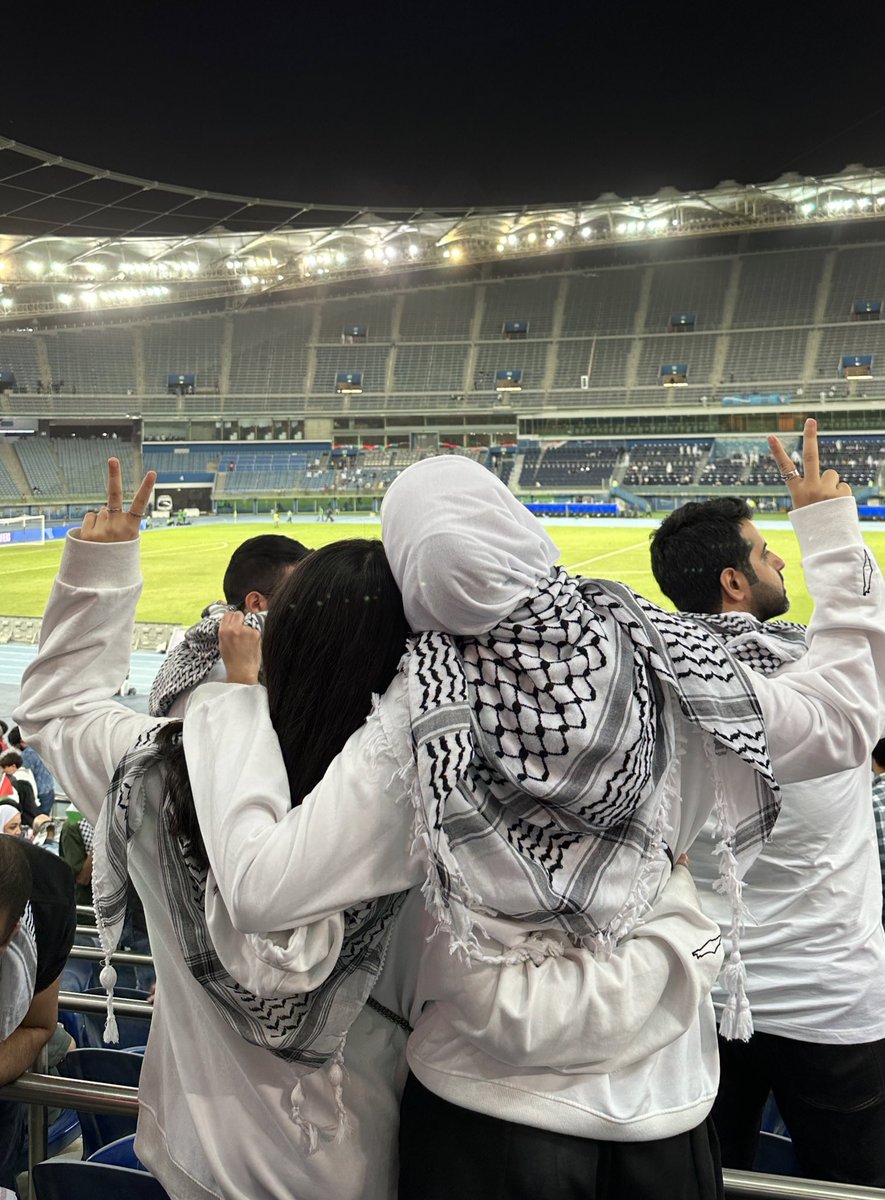 showing solidarity in every way we can🇵🇸✌🏼#WorldCupQualifiers