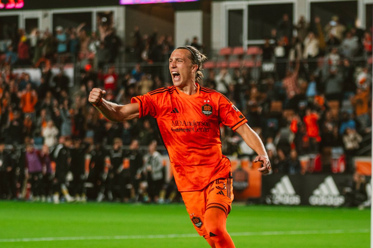 That SOLD OUT Supporters Section feeling❗️

Last match at Shell Energy in 2023, no matter what! Let’s go all out on Sunday!

#SomosFearless #HellInTheShell