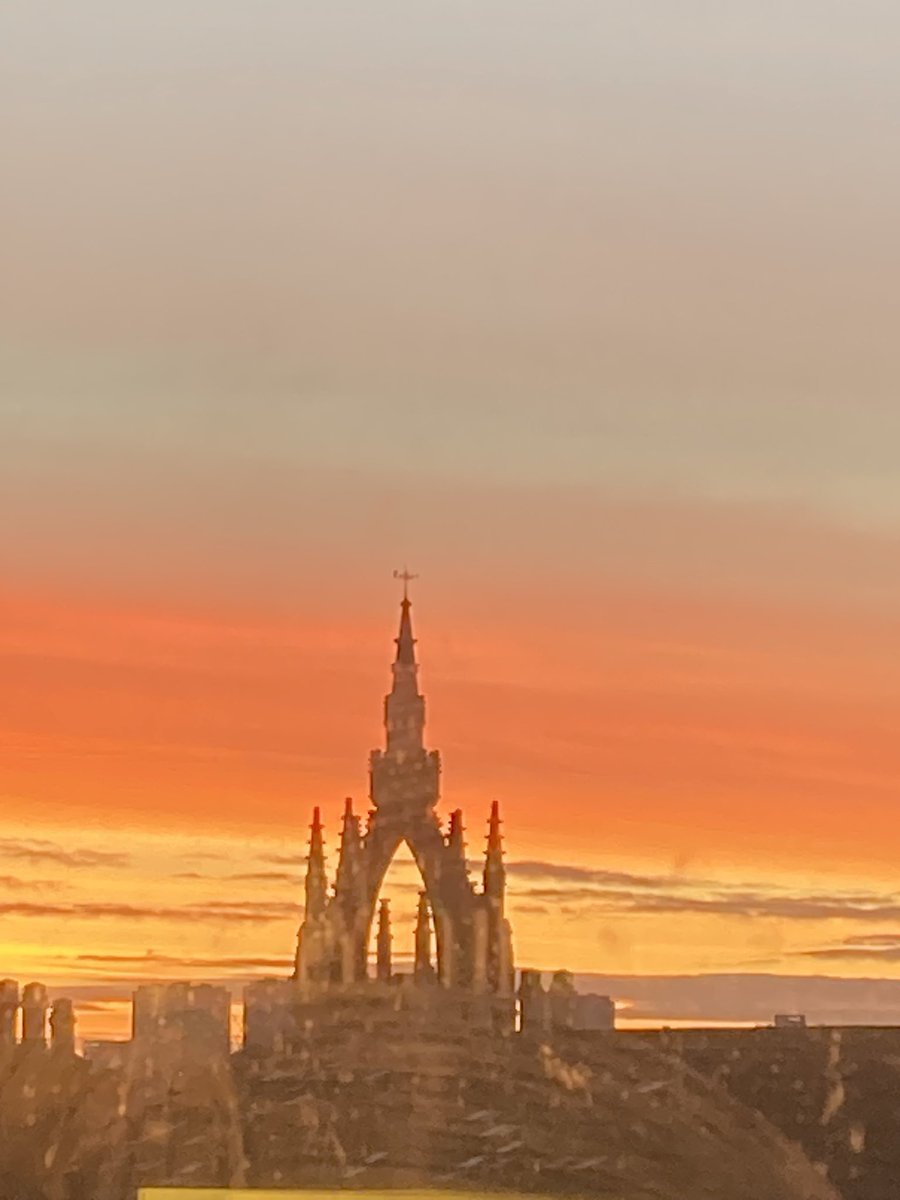 It’s been a great couple of days for early morning light.