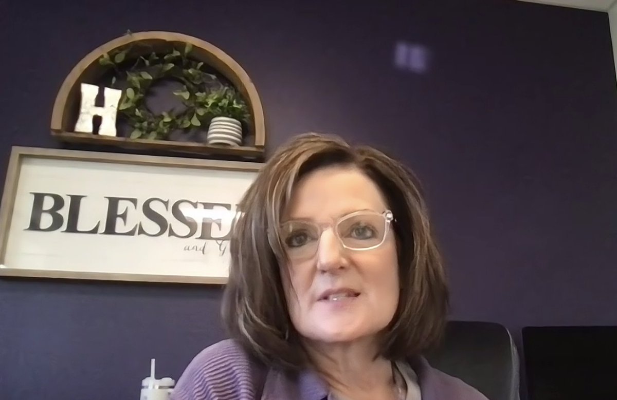 NCSACinde's tweet image. @GoESU9 for a Superintendents' Roundtable discussing recent State Education Conference, budgets, negotiations, Sped &amp;amp; Tech reports, and pertinent topics from all.  What a student focused, dedicated group! Definitely Blessed! #RootedNE

Happy Thanksgiving from #ESU9!!