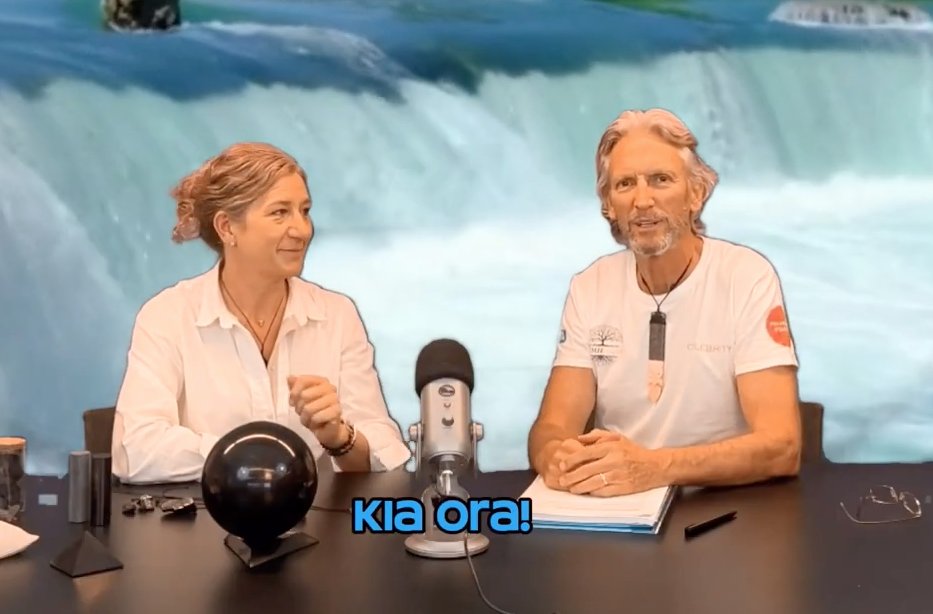 JamieVida's tweet photo. `Becoming´ Podcast, Episode 5.
Katharine Tacon Talking to us about the amazing properties of SHUNGITE.
Watch this full video here - https://t.co/cQuwuUmyeP
In Munay,
Jamie
#jamievida #meditation #shamanicenergymedicine #mindfulness #health #wellness #inspiration #becoming https://t.co/vNLQdAH23p