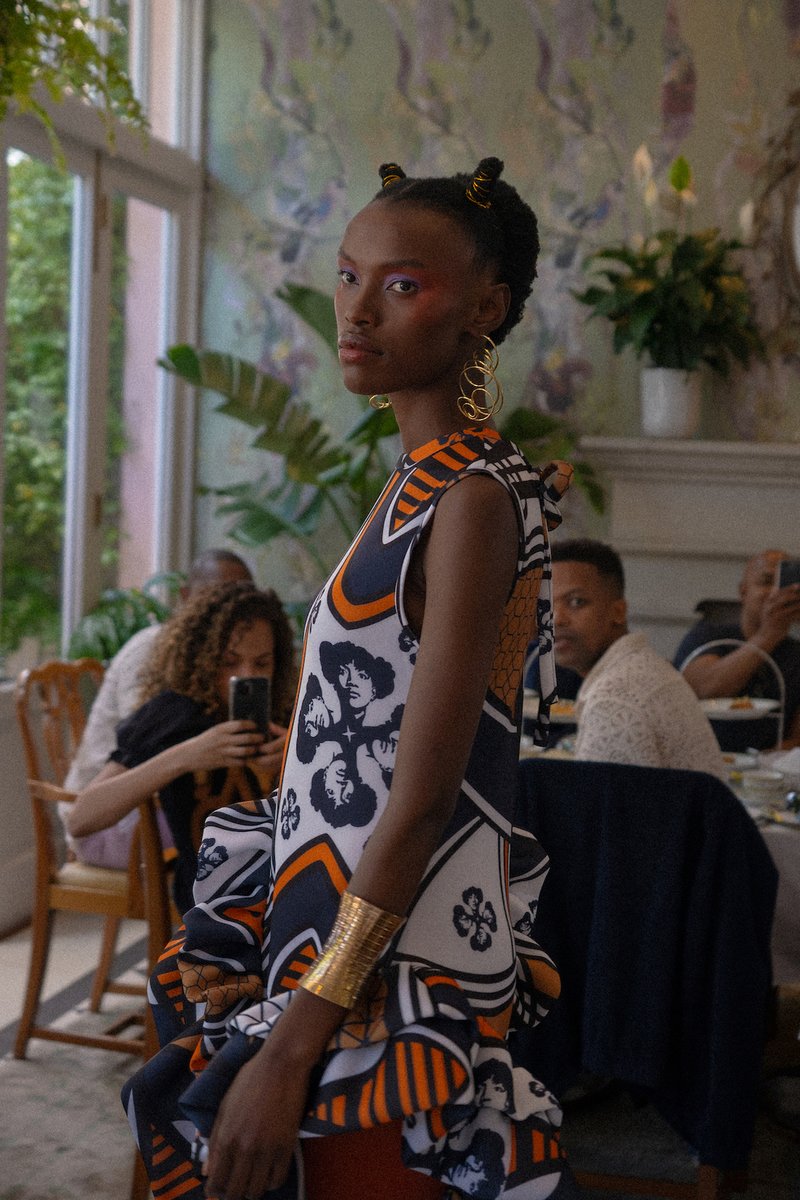 South Africa's Top Slow Fashion Designers Present Salon-Style Shows at the Nellie  

Link: urbanstreetculture.co.za/confections-x-…… 

#ABELMONDHOTEL #CONFECTIONSXCOLLECTIONS #MOUNTNELSON #SALONSTYLESHOWS #CapeTown #SouthAfrica #SUSTAINABLEFASHIONDESIGNERS