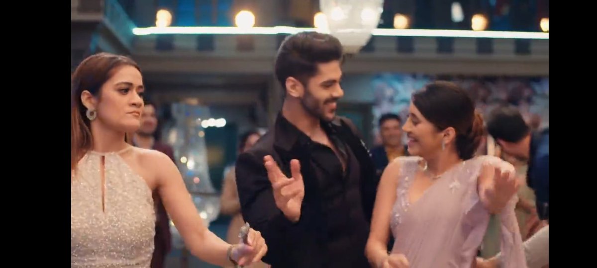 yasminjasirah07's tweet photo. Arjay fans after tdy's episode 💃don know what future has for us but for now enjoy their marriage track #barsatein https://t.co/r6OhP5E6Zj