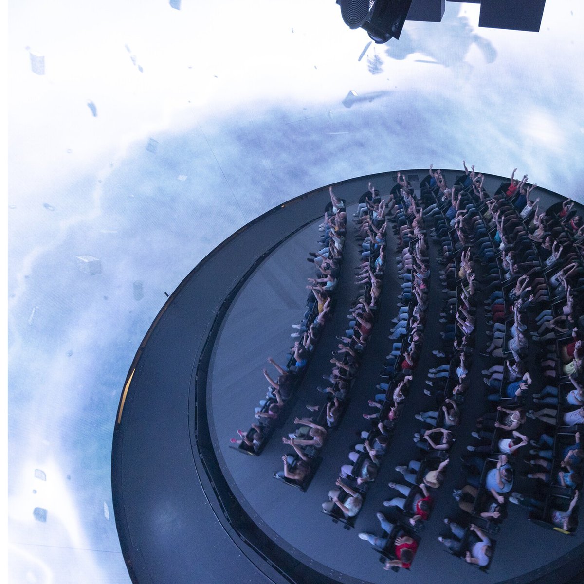 La meilleure attraction du monde est prête à vous accueillir pendant les vacances de Noël 😎