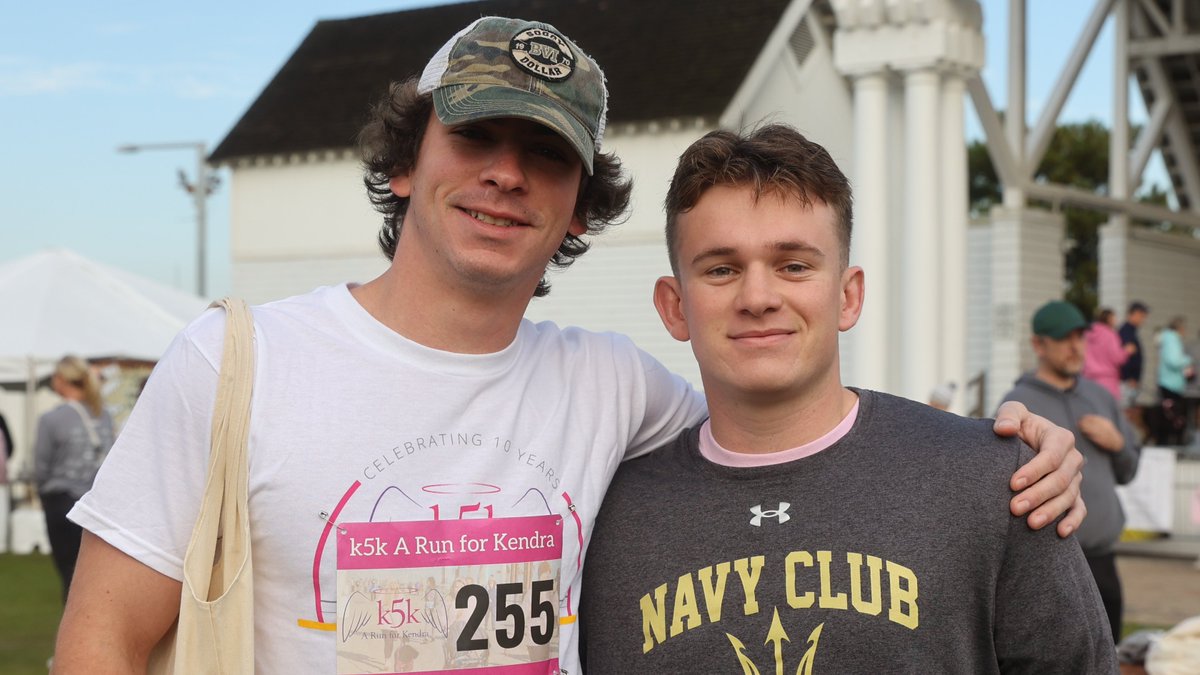 AlumniCHC's tweet photo. We an awesome community we have! 📷It was so nice to see so many CHC alumni supporting the k5k! #community #K5K #whyCHC https://t.co/GsV5mKRZPK
