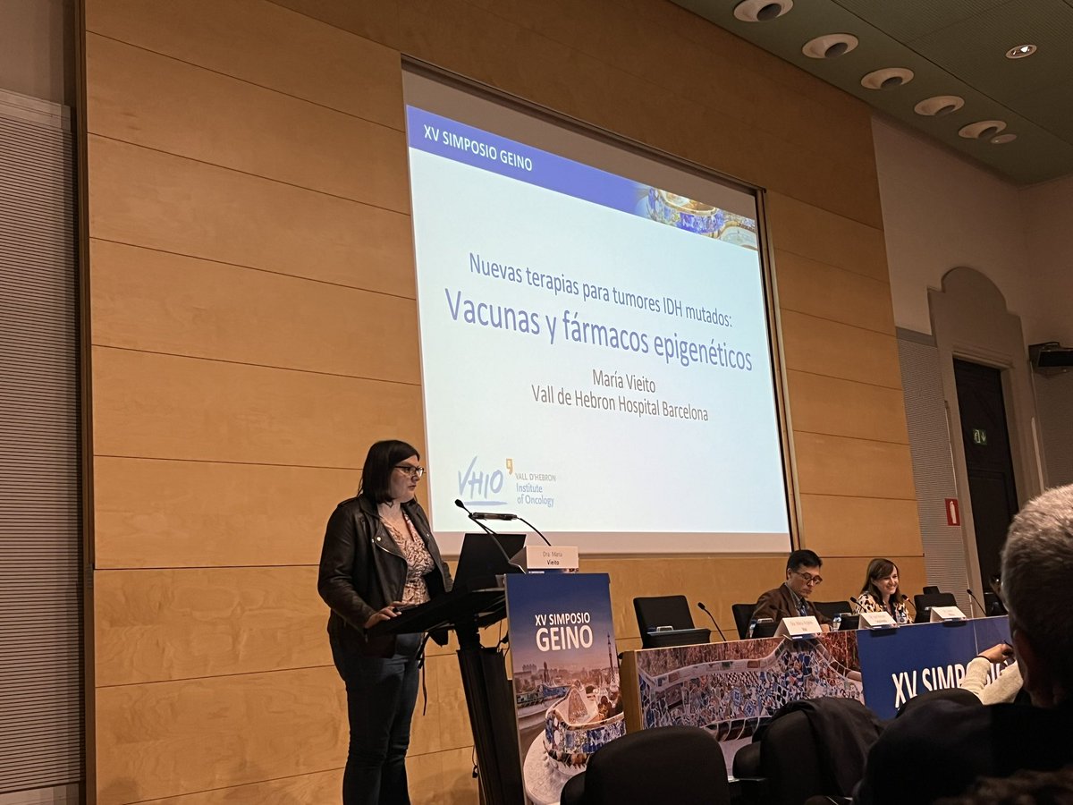 Fantástica mesa sobre #gliomas con #mutación de #IDH en el XV #Simposio #GEINO23 en #Barcelona a cargo de los Dres. <a href="/jmsepulveda01/">Juan M Sepúlveda</a> <a href="/mangelesvaz/">m.angeles</a> y Maria Vieito 
-Manejo de los #LGG #IDHmut 
-#Vorasidenib en EC #INDIGO
-#Vacunas y #epigenetica 
<a href="/GrupoGeino/">GEINO</a> <a href="/_SEOM/">SEOM</a>