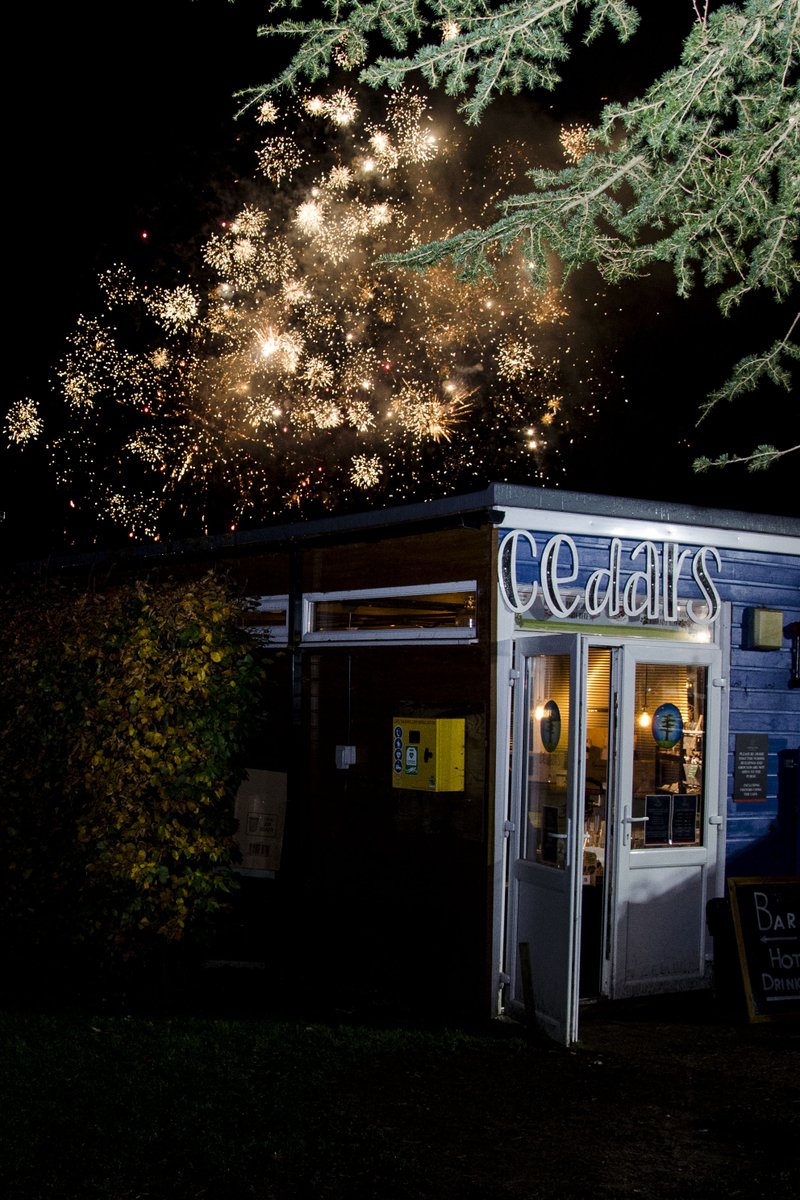 lewestonevents's tweet photo. Thank you to everyone who joined us at Leweston School last Friday for a spectacular evening of fireworks! π
Our appreciation extends to @Abbey_104 our food vendors, and the support from PALS, which elevated the success of our event.
πΈ Jackie MacIntyre
#LewestonEvents https://t.co/S7nFohLdx4