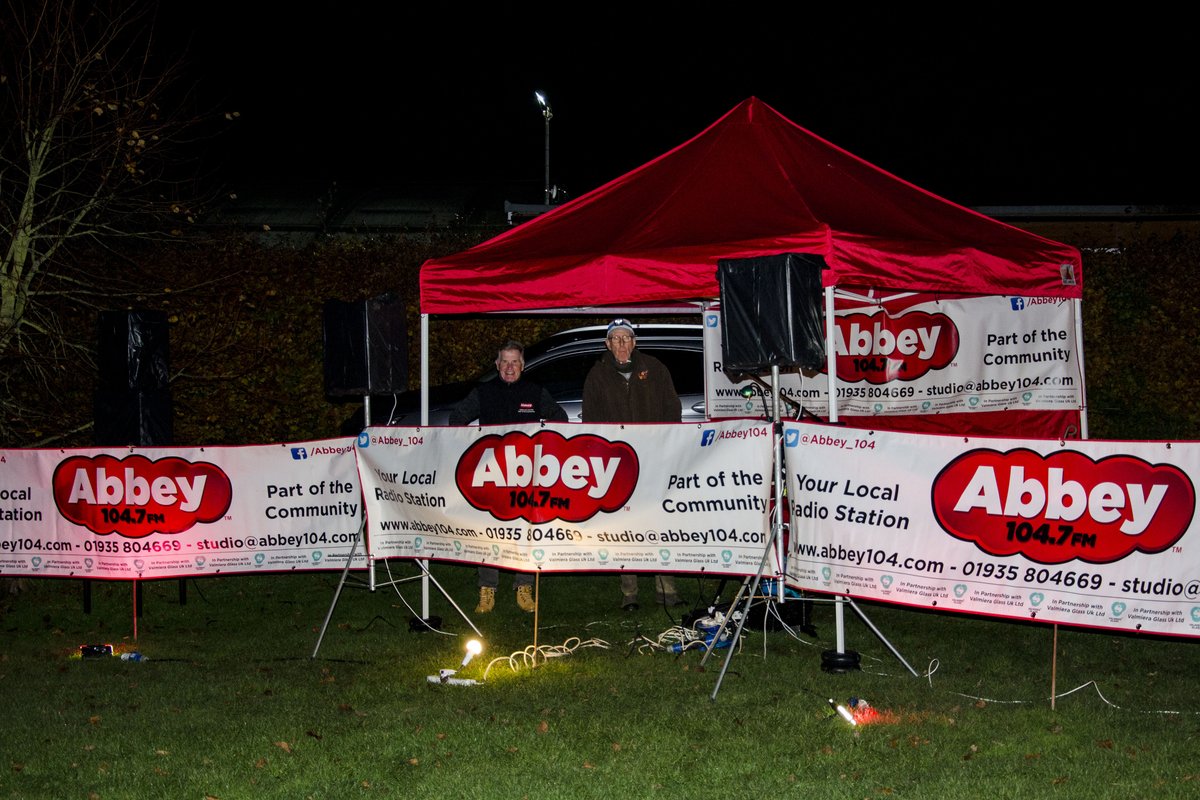 lewestonevents's tweet photo. Thank you to everyone who joined us at Leweston School last Friday for a spectacular evening of fireworks! π
Our appreciation extends to @Abbey_104 our food vendors, and the support from PALS, which elevated the success of our event.
πΈ Jackie MacIntyre
#LewestonEvents https://t.co/S7nFohLdx4