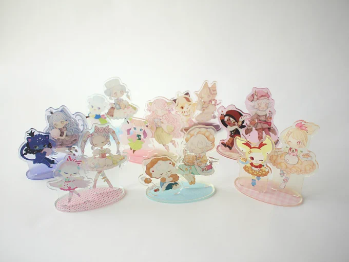 デザフェス新作通販受付中です
どうぞよろしくお願いいたします🍀
https://t.co/e2AoJLVcUW

新作合同グッズの他、coliliのミニ原画や既刊、グッズも取り扱いあります。
11/26まで開けておく予定です!お気軽にご利用ください🪐💫 