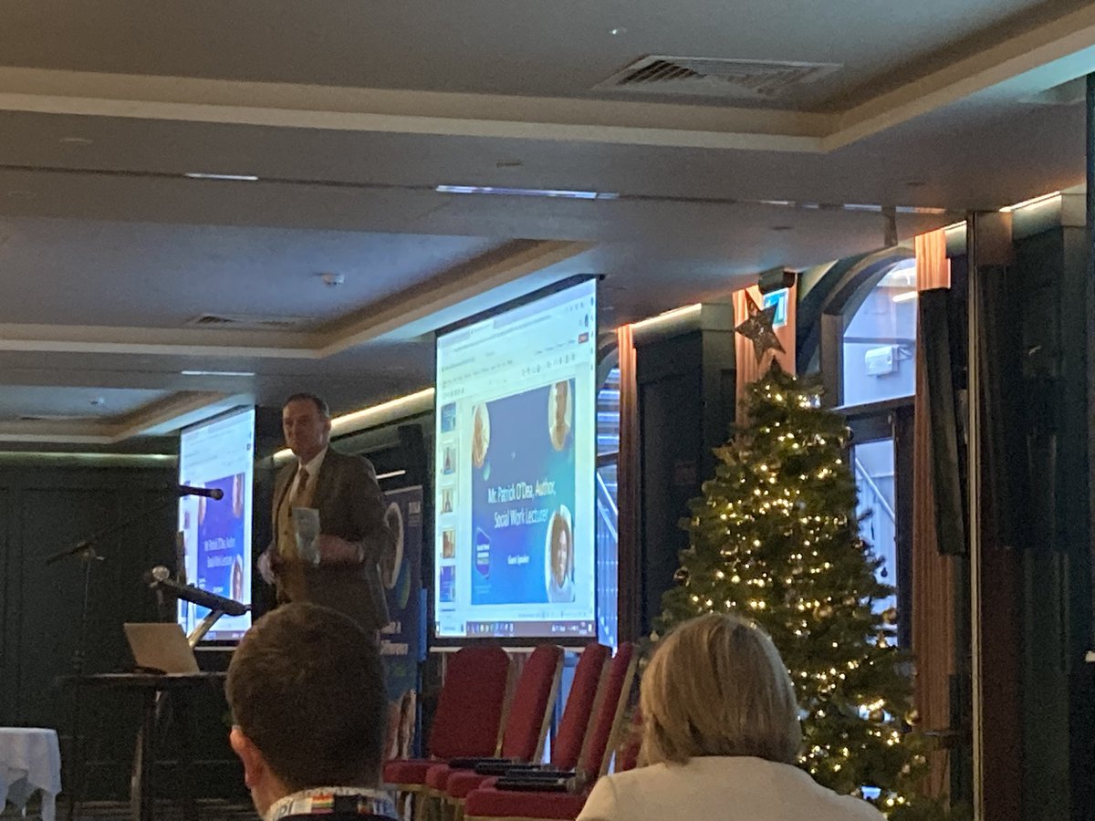 MuireannNiR's tweet photo. Great to listen to our @UCDSocialPWJ practice tutor Paddy O Dea speaking about his career in social work from his memoir I Who Had it Figured Out #SWAW2023 #SocialWork https://t.co/wq5bik92xS