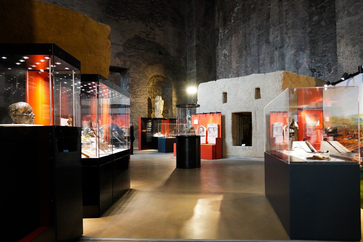 g_sangiuliano's tweet photo. L’Europa ha radici culturali profonde. Nell’inaugurare la mostra “Dacia. L’ultima frontiera della Romanità” al Museo Nazionale Romano, insieme ai ministri della Romania Raluca Turcan e della Repubblica Moldova Sergiu Prodan, ho ricordato le parole di Emile Cioran e Mircea Eliade. https://t.co/jT8Cv1WflJ