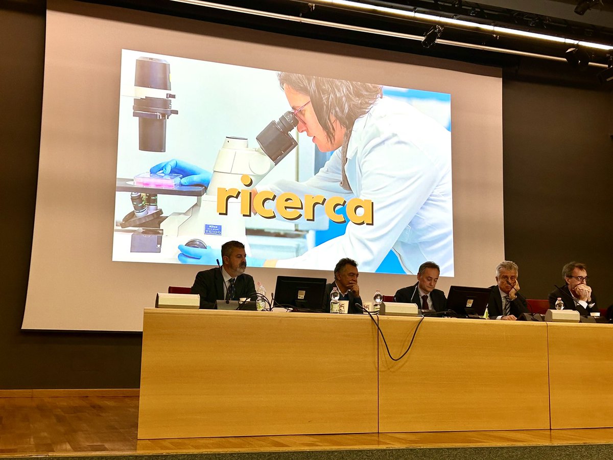 unimib's tweet photo. Il bando di questa sesta edizione #Biunicrowd prevede:
👉 obiettivo economico massimo 10mila euro per realizzare il progetto
👉 match founding al 50%
👉 6 progetti selezionati
Gli interessati, prima di presentare il progetto, hanno accesso a un corso di formazione #crowdfunding https://t.co/dHZpaQD67R