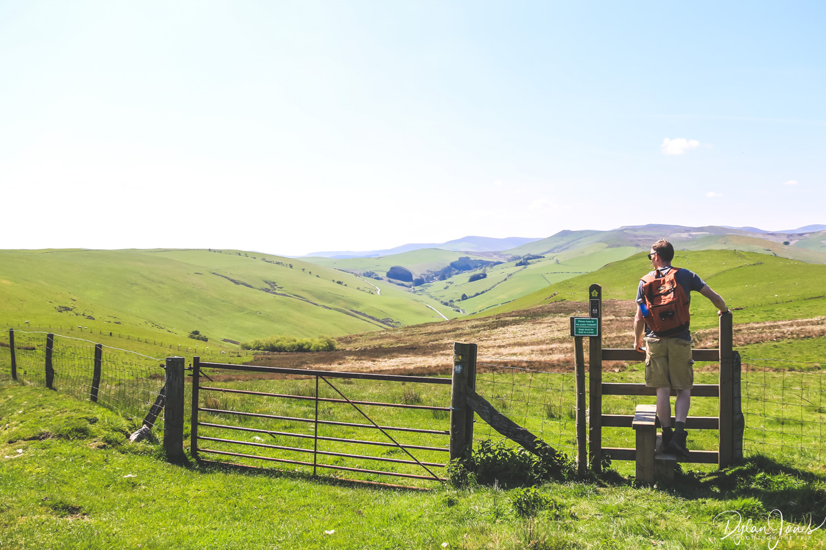 Nothing feels better than being able to plan a walking trip for the new year. 🥾📜

Find out more about the routes you can take near our pub with rooms.

thewestarms.com/walking-trip-i…

#adventurewales #walking2024

Photo by <a href="/Shootfromttrip/">Shoot from the Trip</a>