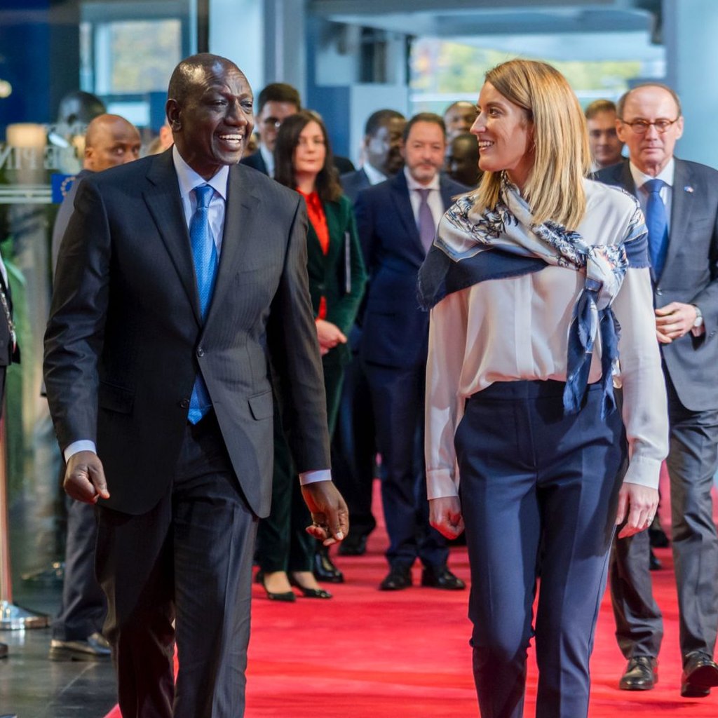 Roberta Metsola (@ep_president) on Twitter photo Thank you President <a href="/WilliamsRuto/">William Samoei Ruto, PhD</a> for your leadership & commitment to our shared values, to peace and to addressing climate change.
As Kenya continues to play an important role in bringing Europe and Africa closer together, I look forward to see our cooperation strengthened 🇪🇺🇰🇪 Thank you President <a href="/WilliamsRuto/">William Samoei Ruto, PhD</a> for your leadership & commitment to our shared values, to peace and to addressing climate change.
As Kenya continues to play an important role in bringing Europe and Africa closer together, I look forward to see our cooperation strengthened 🇪🇺🇰🇪