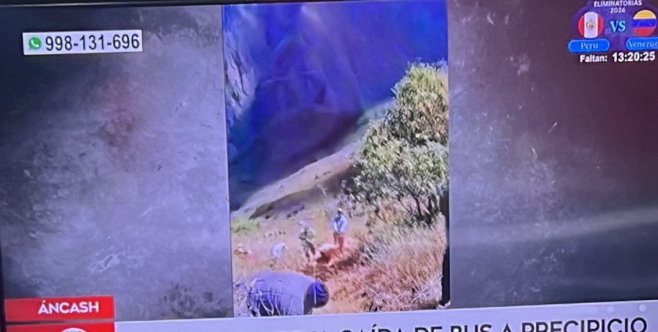 20 personas mueren al caer bus a un precipicio en Ancash ¡¡¡20!!! Chofer de la empresa Perla del Altomayo perdió el control y cayó a un abismo de 300 metros. Como cada accidente que ocurre en las carreteras de nuestro país no pasará nada. #Impunidad <a href="/sutranperu/">SUTRAN PERÚ</a> <a href="/MTC_GobPeru/">Ministerio de Transportes y Comunicaciones</a>
