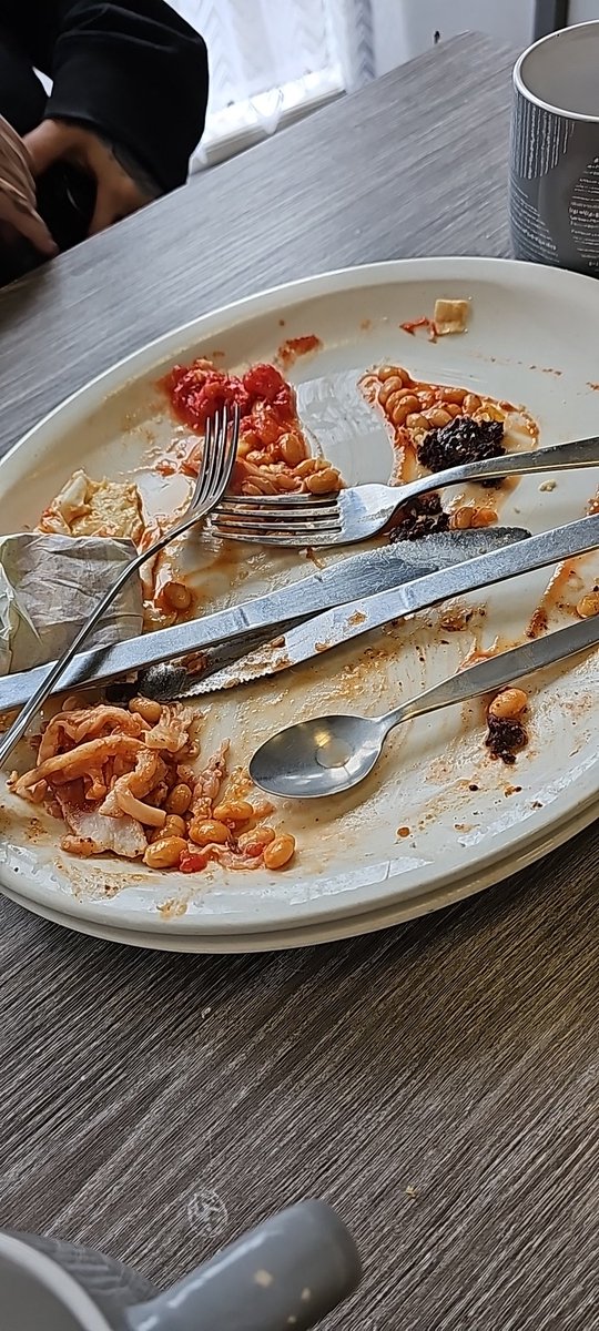 CwtchyKate's tweet image. When there's a no-show I go go... straight to the cafe! 🐽