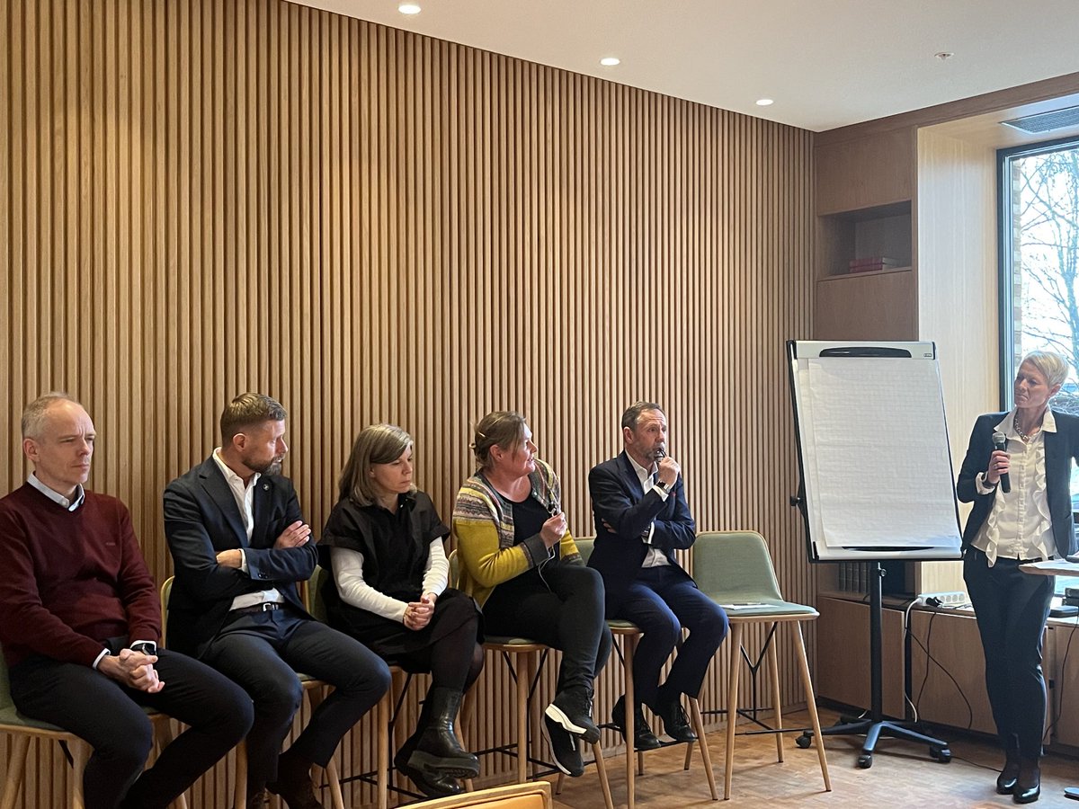 Birte Fagerdal (@fagerbirte) on Twitter photo SHARE autumn seminar. Inspiring presentations and discussions on The future of Quality and Safety in healthcare. <a href="/wiig_siri/">Siri Wiig</a> <a href="/JBraithwaite1/">Jeffrey Braithwaite</a> <a href="/airdoc/">Stephen J M Sollid</a> <a href="/BentHoie1/">Bent Høie</a> Maren Sogstad and Synnøve Serigstad SHARE autumn seminar. Inspiring presentations and discussions on The future of Quality and Safety in healthcare. <a href="/wiig_siri/">Siri Wiig</a> <a href="/JBraithwaite1/">Jeffrey Braithwaite</a> <a href="/airdoc/">Stephen J M Sollid</a> <a href="/BentHoie1/">Bent Høie</a> Maren Sogstad and Synnøve Serigstad
