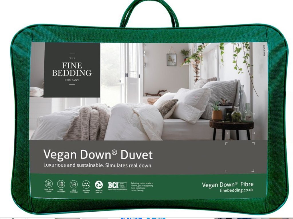 LandmarkLinen's tweet image. Vegan Eco Down 10.5 tog Duvets.

The New development of the Vegan ECO 10.5 tog duvets by The Fine bedding Company has revolutionised the bedding industry by storm because it's the first one to be made using 100% renewable energy.
#homewaresonline #BeddingEssentials #veganproducts