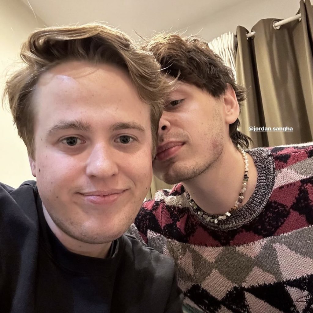 itsbbplus's tweet photo. 🚨 | In an interview with The Scottish Sun, Jordan says; 

“My feelings are definitely real. I feel something I haven’t really felt with anyone else with Henry.” 

“I feel connected to him and he remembers things about me that no one else does.” 

#BBUK  #BigBrotherUK https://t.co/mTR2sI8Vpx