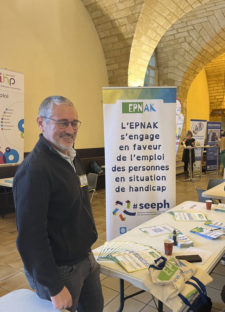 LoicPirron's tweet photo. Quelle belle édition 2023! Merci à @gervaisecoumette de la mission locale du Libournais pour l’organisation et aux 41 partenaires de leur présence. Mention particulière pour Handamos Ludivine LE TENDRE et à EPNAK

Rdv cet après midi pour les interventions Handamos! et CapEmploi https://t.co/xHwvWEcrOW