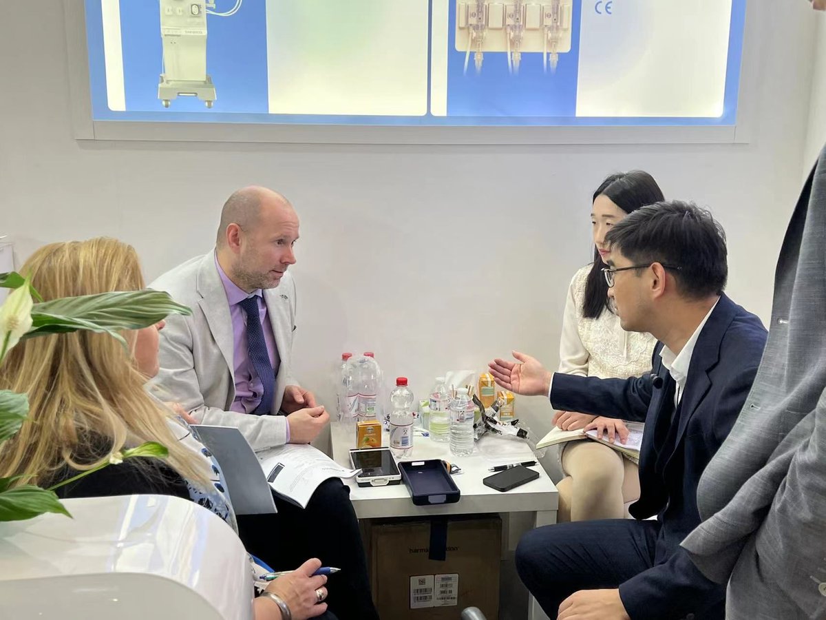 Lepu_Medical's tweet photo. We had a successful conclusion to MEDICA MESSE 2023! It was wonderful to see the high level of interest in Lepu's products from many customers.
#Medica Messe #Exhibition #LEPU
Contact us 📧>>marketing@lepu-medical.com
>>https://t.co/GvKJNS8RB2 https://t.co/vEbQovaBQP