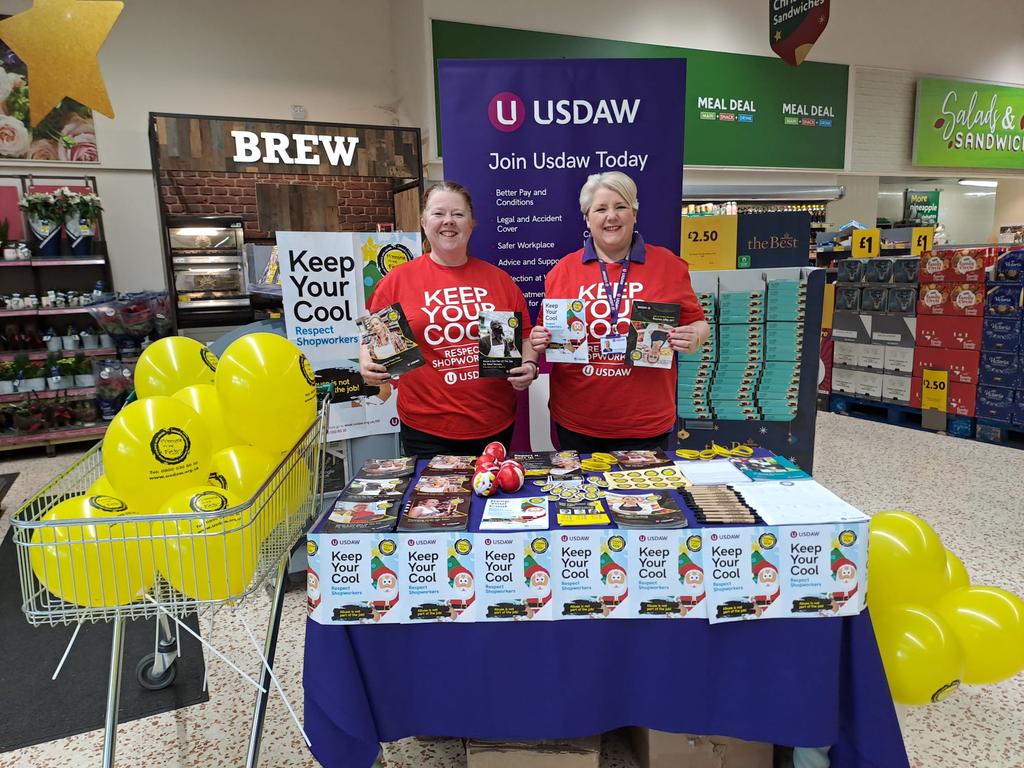 GillPaterson3's tweet photo. At Morrisons Worthing, showing that abuse is not part of the job..respect our shop workers with SM Chris Oliver #respect23
@PaddyLillisGS @DaveMccrossen @rabdonnelly2010 @gulljamie1 @michael34145261 @Renburlin09 https://t.co/0nAqaaAE2K