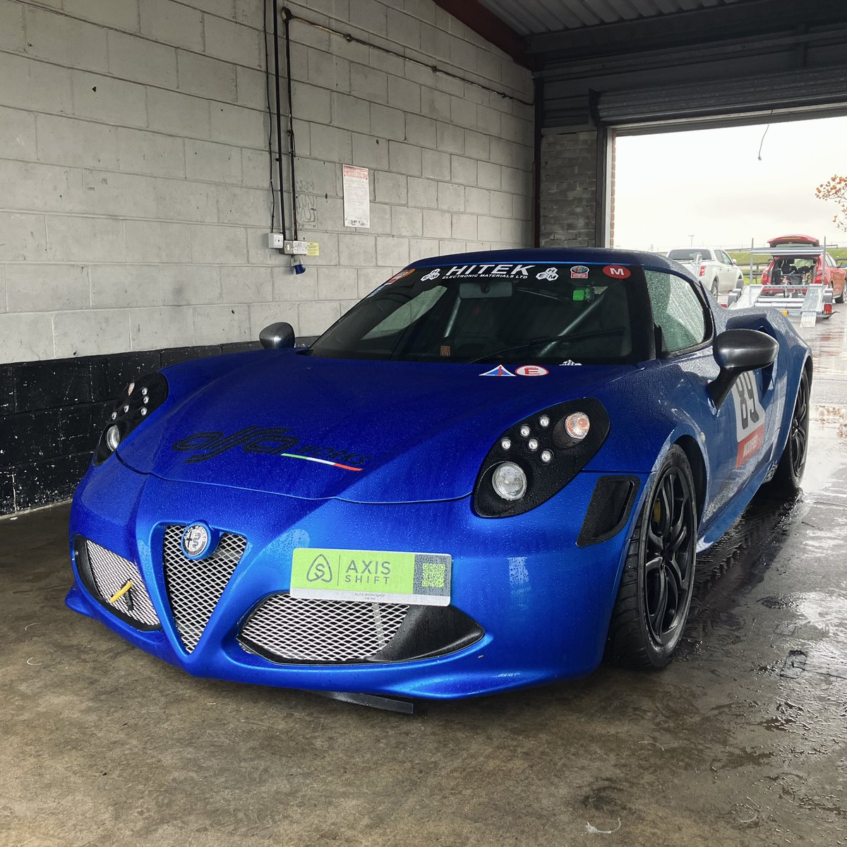 Heading out on-track at (a very wet) Snetterton in this Alfa Romeo 4C.

Built by Alfa Workshop, it’s tuned to 455hp and fitted with a six-speed manual gearbox. 

Feature coming soon to Auto Italia magazine.