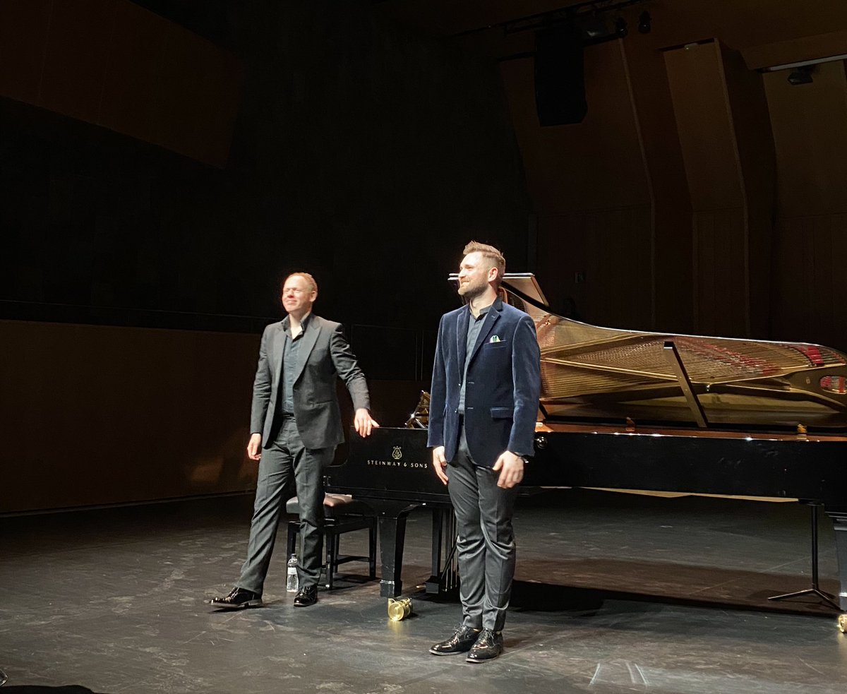 LIFEVictoriaBcn's tweet photo. Thank you, James Newby & Joseph Middleton, for this recital at the Petit Palau, presented in collaboration with @palaumusicacat, inside #ECHORisingStars!
Gràcies, Palau! 🫶
#LiedLovers #Victoria100
@jamesn103 @jpianomiddleton https://t.co/Utkjdri1sl