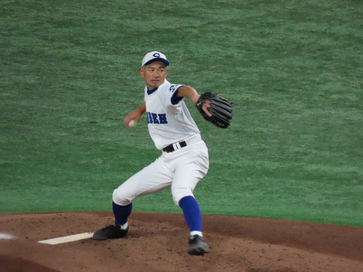 Yakyu Cosmopolitan tweet media