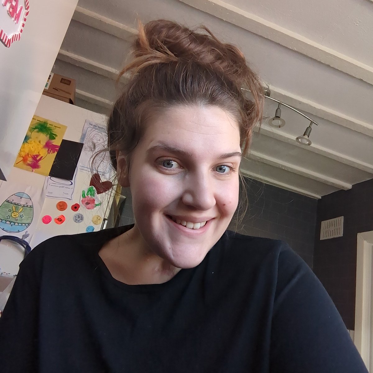 Itsjessc00k's tweet photo. Guess who managed to get their hair up themselves??!! πͺπ»πͺπ»
Little wins like this cheer me up βΊοΈ
I know it's messy but who cares!
#recovery #stroke #spinal #covid #upperlimbweakness https://t.co/4JE5Ka9tvv