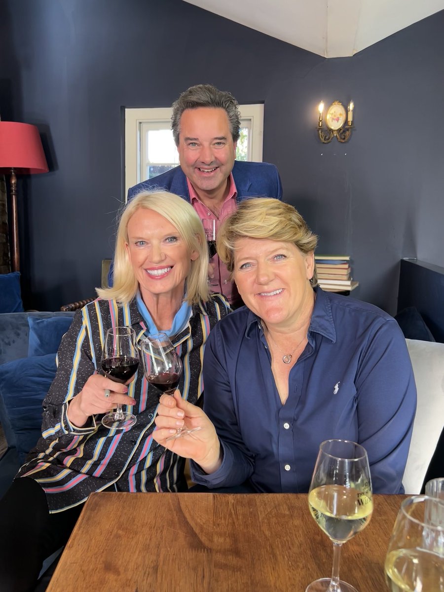 AnnekaRice's tweet photo. It’s all go on this week’s #WineTimes podcast. We’re in South America and ⁦⁦@clarebalding⁩ makes ⁦@Will_Lyons⁩ a swallower not a spitter. That girl can persuade anyone to change their spots…⁦@thetimes⁩

https://t.co/he3HXwHSUy https://t.co/eWmnrntwhy