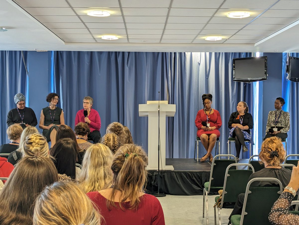 Tackling inequalities in midwifery both for service users and midwives - panel discussion #RCMstudentconf23 with <a href="/EUMidwives/">Mervi Jokinen MSc (Distinction) BSc (Hons) RM</a> discussing her fascinating international role. <a href="/BenashNaz/">Benash</a> <a href="/JakiLambert/">jaki lambert</a> <a href="/RCM_SMF/">RCM Students</a> <a href="/MidwivesRCM/">Royal College of Midwives 💙</a>