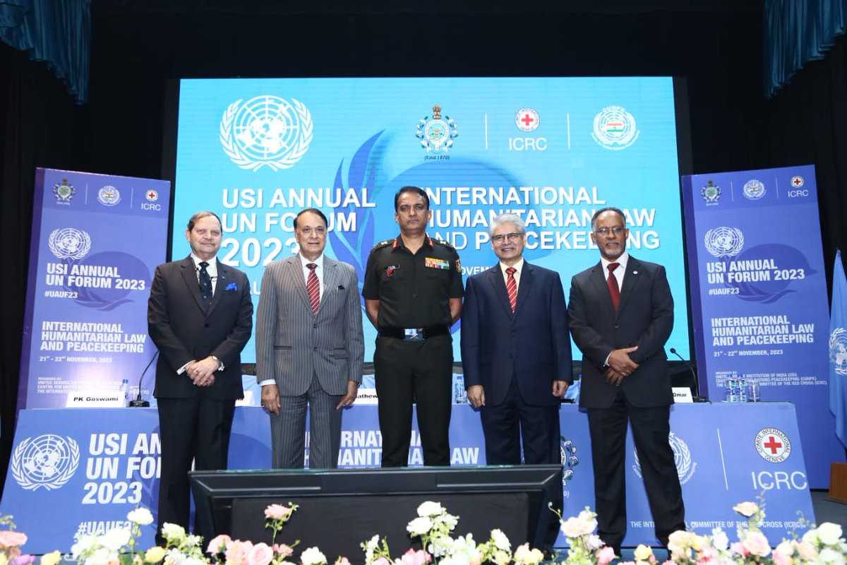 ICRC_nd's tweet photo. The two-day Annual Forum on IHL and Peacekeeping, jointly organized by @USIofIndia, @ICRC &amp; CUNPK, commenced today with remarks from Kedir Awol Omar, HoRD, @ICRC_nd; Lt Gen JP Mathew, Chief of IDS, MoD; Amb. Asoke Mukerji; Maj Gen BK Sharma, DG USI &amp; Maj Gen PK Goswami, DDG, USI. https://t.co/BEYISHEMEe
