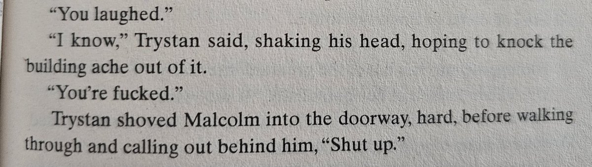 murasaki_sjo's tweet photo. I love it when siblings are siblinging correctly in books
#booktwt #AssistantToTheVillain https://t.co/v7F9Da69Sw