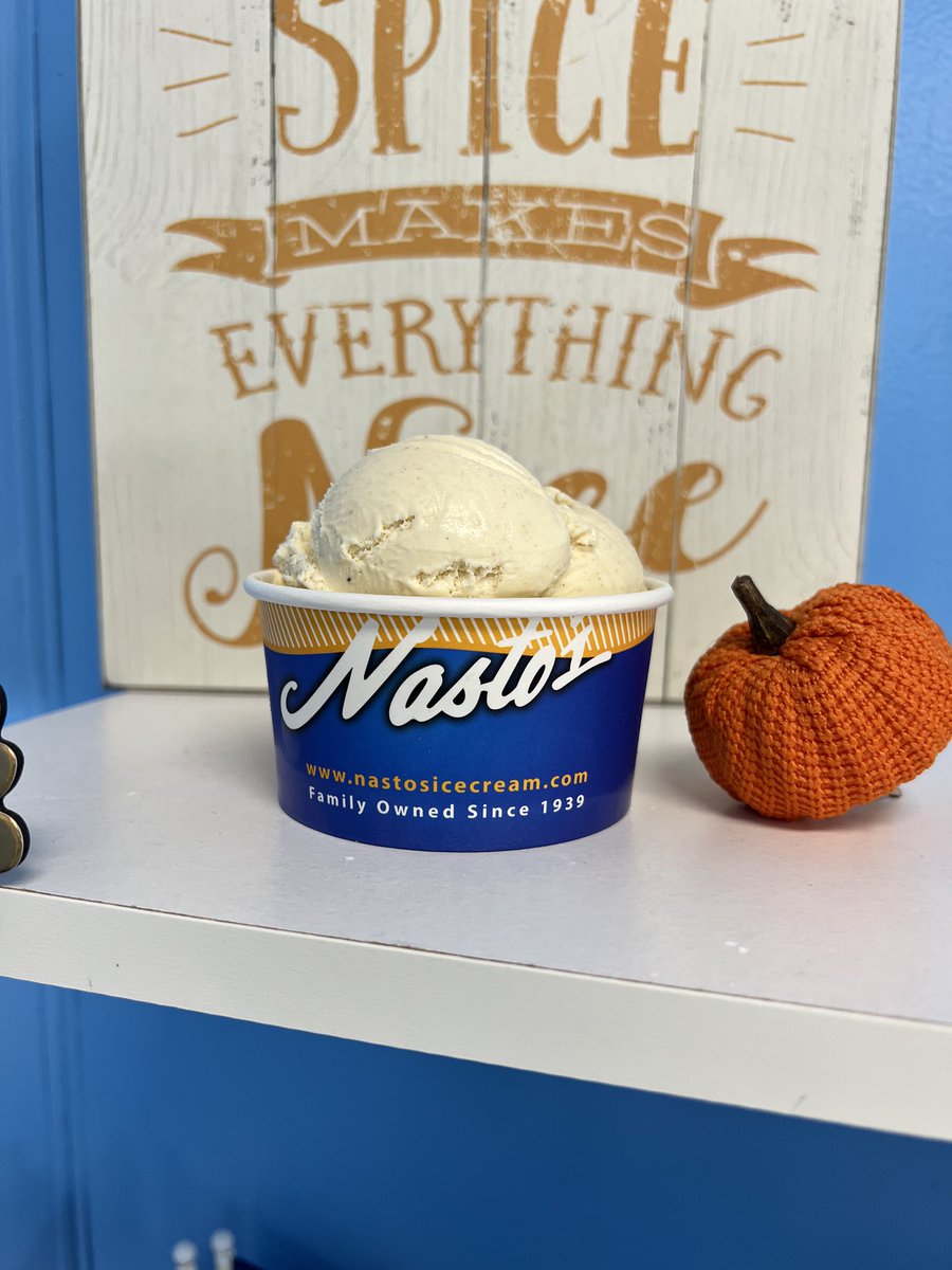 Don’t forget the Pumpkin ice cream 🧡🦃🍂🍨 #ThanksgivingIsComing #thecountdownison #icecreamlovers #desserttable #pumpkinicecream #thanksgivingdesserts #November #fallvibes #foodies #pumpkinseason #Nastosicecream #newark #ironbound #downneck #essexcounty #84yearsinbusiness