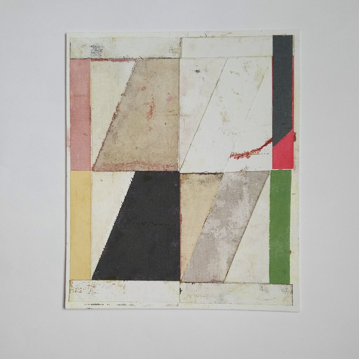 Permanent Green Light, Paynes Grey, Raw Umber, Titanium White, Yellow Oxide, Naphthol Red Light 

Untitled (231121), acrylic and collage on canvas board.

#contemporarypainting #abstractpainting #abstractart #contemporaryprint #collageart #collage #GoldenAcrylics