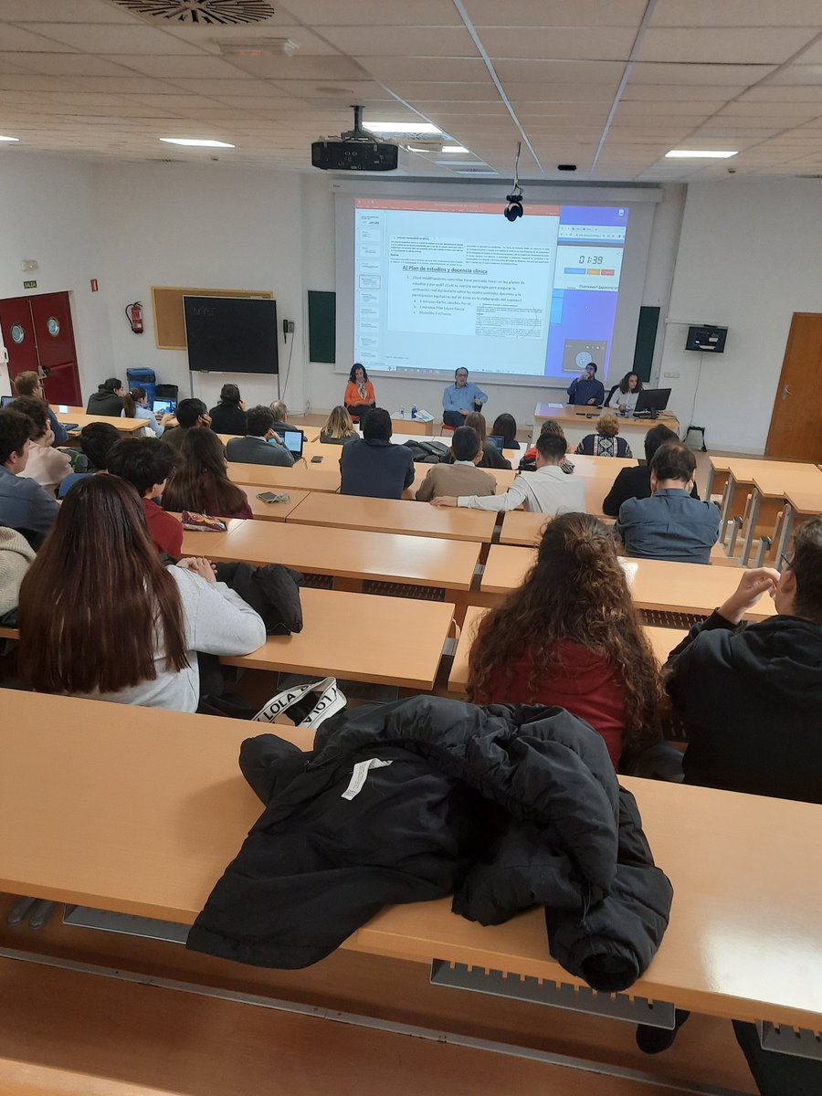 Esta teniendo lugar el debate entre los candidatos a elecciones de equipo decanal organizado por el CEFMUAM.

🫀 Muchas gracias a todas las asistentes y 32 personas conectadas por teams.