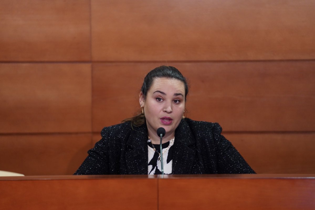 El Distrito de #Churriana se prepara para la Navidad con eventos infantiles, musicales y familiares. La concejala del distrito, <a href="/Mmercedesmartin/">Mercedes Martín</a>, ha presentado hoy la programación de estas fiestas. Más información👉 acortar.link/5BofML