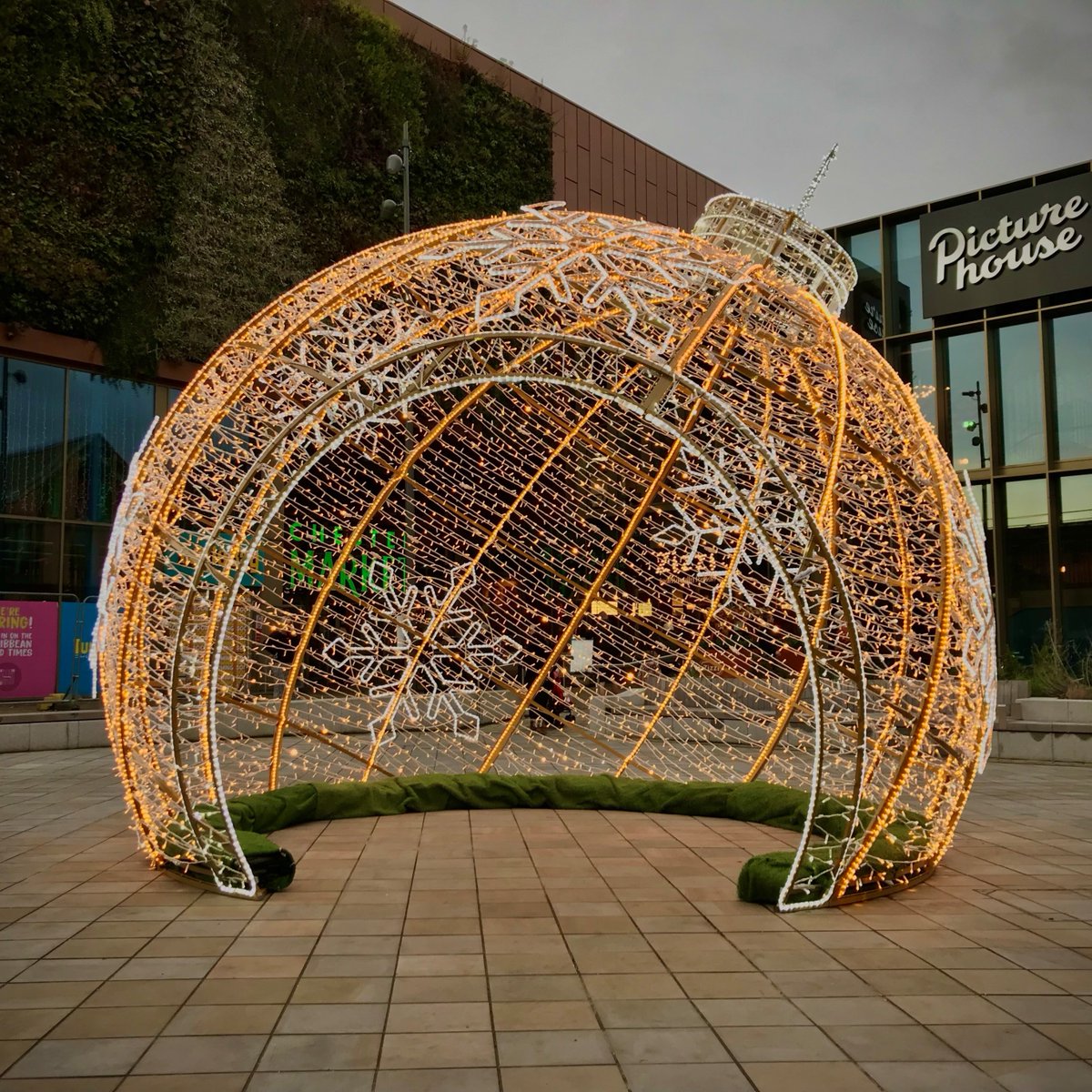 ✨ The Christmas Bauble is officially sparkling for Christmas 2023!✨

Chester recently claimed the top #1 spot as the UK’s most enchanting town for Christmas shopping according to <a href="/thetimes/">The Times and The Sunday Times</a>💫

We couldn't agree more!🎄 loom.ly/V412Zkg