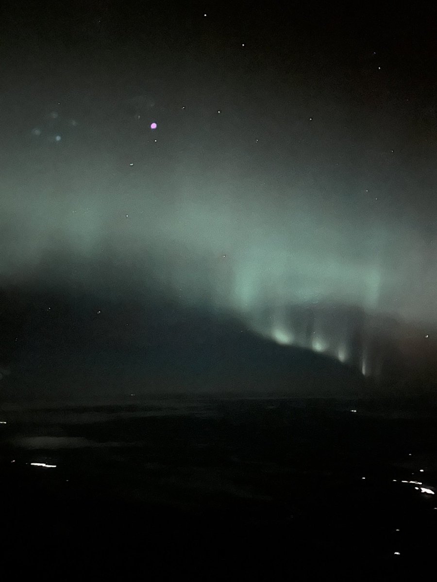 FranzLehner9's tweet photo. Aurora over Canada tonight 😊 https://t.co/Brl0TYtKX1