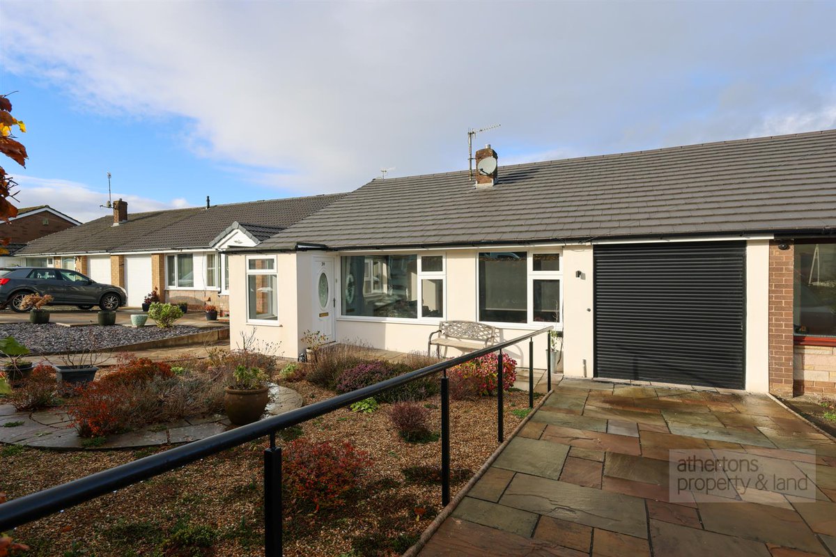 New to the market: Moorland Rd, Langho BB6 8HA – two or three-bedroom semi-detached bungalow, for sale at £265,000.  

Set on a popular residential development, this immaculately refurbished property provides spacious living accommodation.  

No chain.

athertons-uk.com/property/resid…