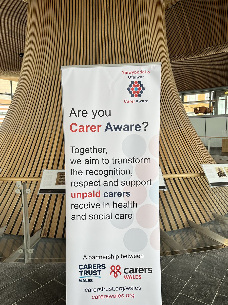 🚨 HEDDIW/TODAY 🚨 We're in the Oriel @SeneddWales 12-1.30 with @CarersTrustWal talking all things #CarerAware - kindly sponsored by @JBryantWales. Come and say hello, pick up your Carer Aware badge and show your support for unpaid carers ahead of #CarersRightsDay. #Senedd